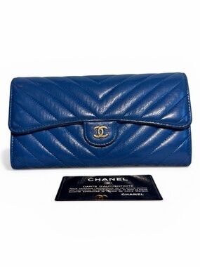CHANEL Lambskin Chevon Single Flap Wallet Blue Gold Hardware